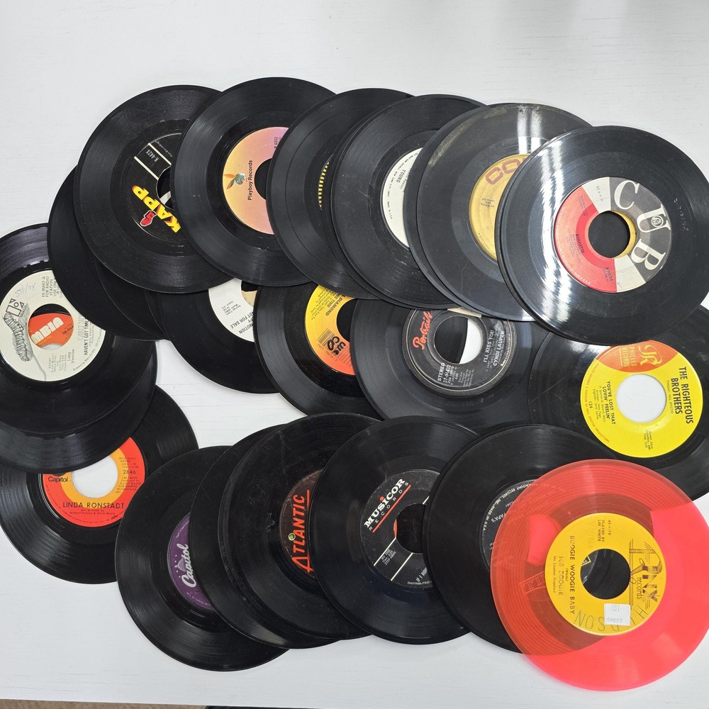 Lot of 100+ Vintage 7" Vinyl Records Bulk Lot for Upcycling, Craft Supplies